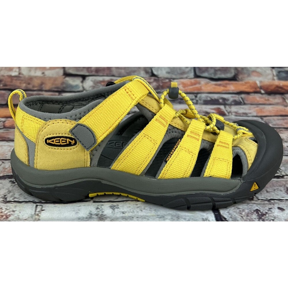 Keen Newport H2 Girls Hiking Waterproof Comfort Sandals 1008590 Yellow Size 4